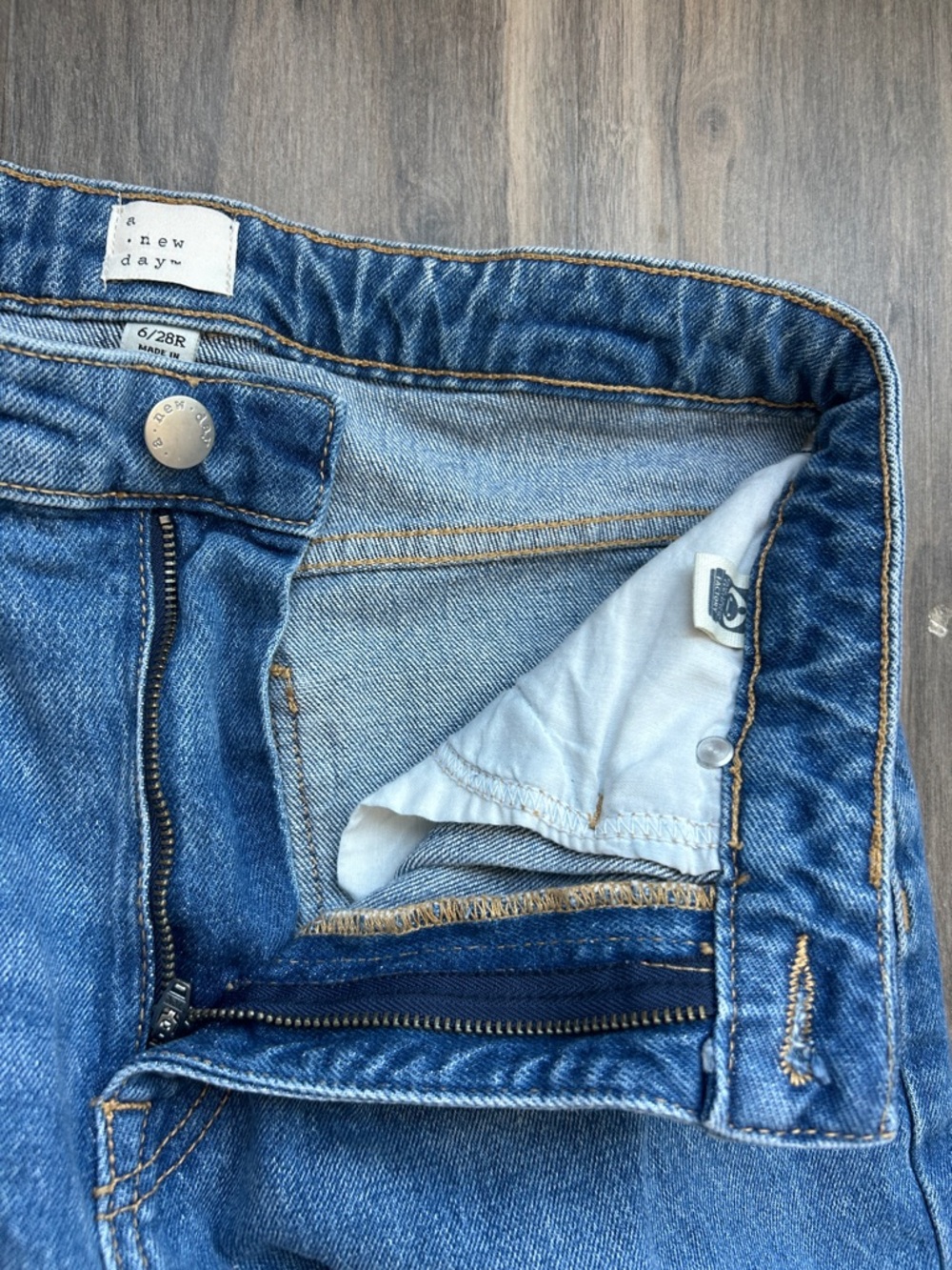 NWOT A New Day Barrel Jeans - Picture 4 of 8